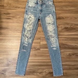 American Eagle Distressed High Rise Jegging